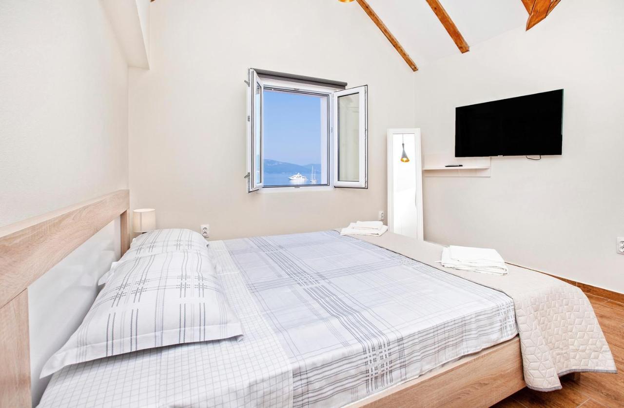 Apartments Isja Tivat Ngoại thất bức ảnh