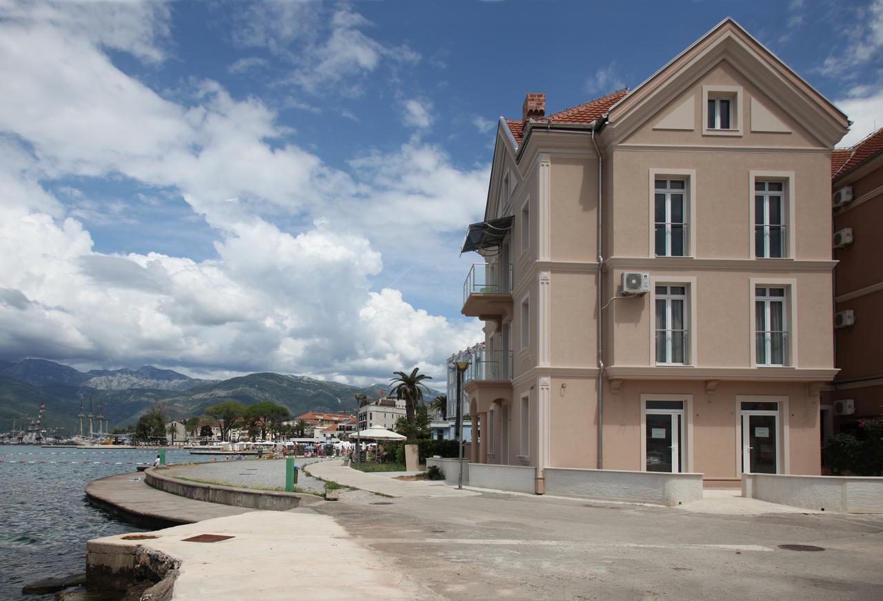 Apartments Isja Tivat Ngoại thất bức ảnh