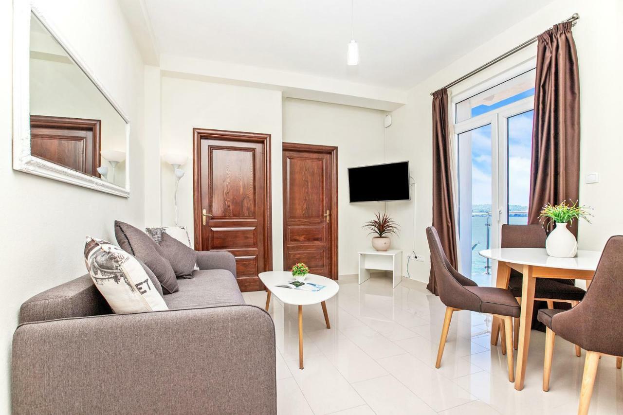 Apartments Isja Tivat Ngoại thất bức ảnh