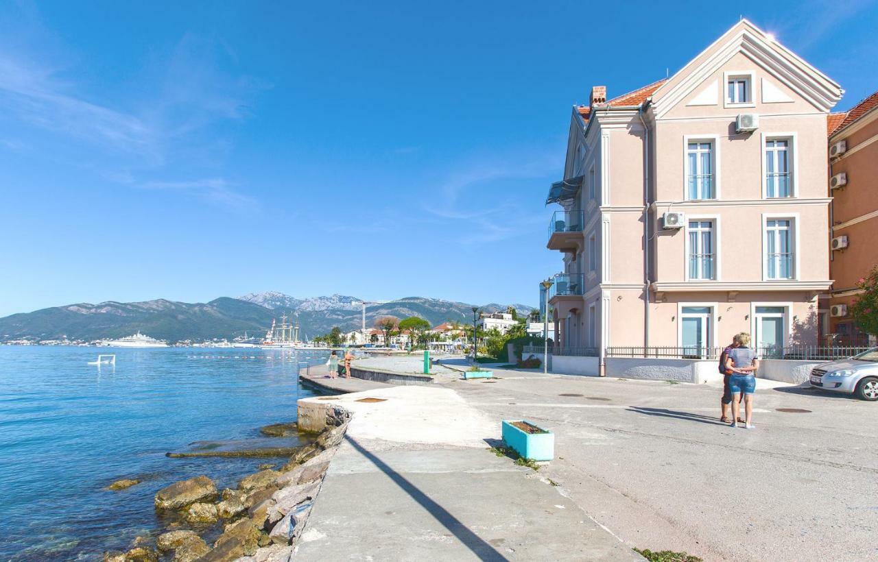Apartments Isja Tivat Ngoại thất bức ảnh