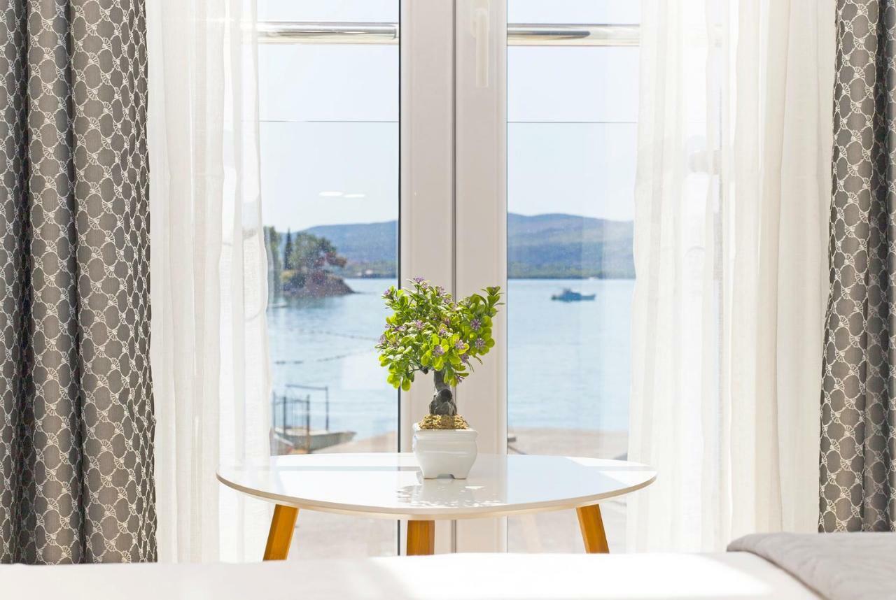 Apartments Isja Tivat Ngoại thất bức ảnh